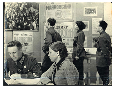 На музейной экспозиции. 1940